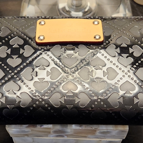 KATE SPADE Four Spades Zip Around Wallet in Black Patent Leather NWOT - Picture 2 of 12